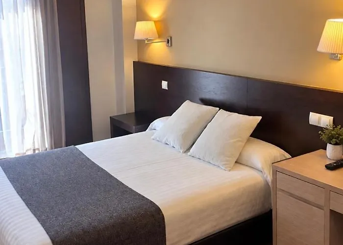 Hotel Puerta del Arco